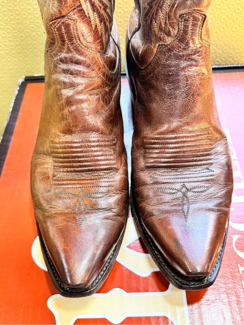 Lucchese Brown Leather Western Cowboy Boots - Picture 5 of 10